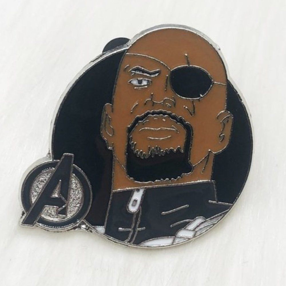 🔮 5/$25‎ Disney Marvel Avengers Assemble Nick Fury Pin